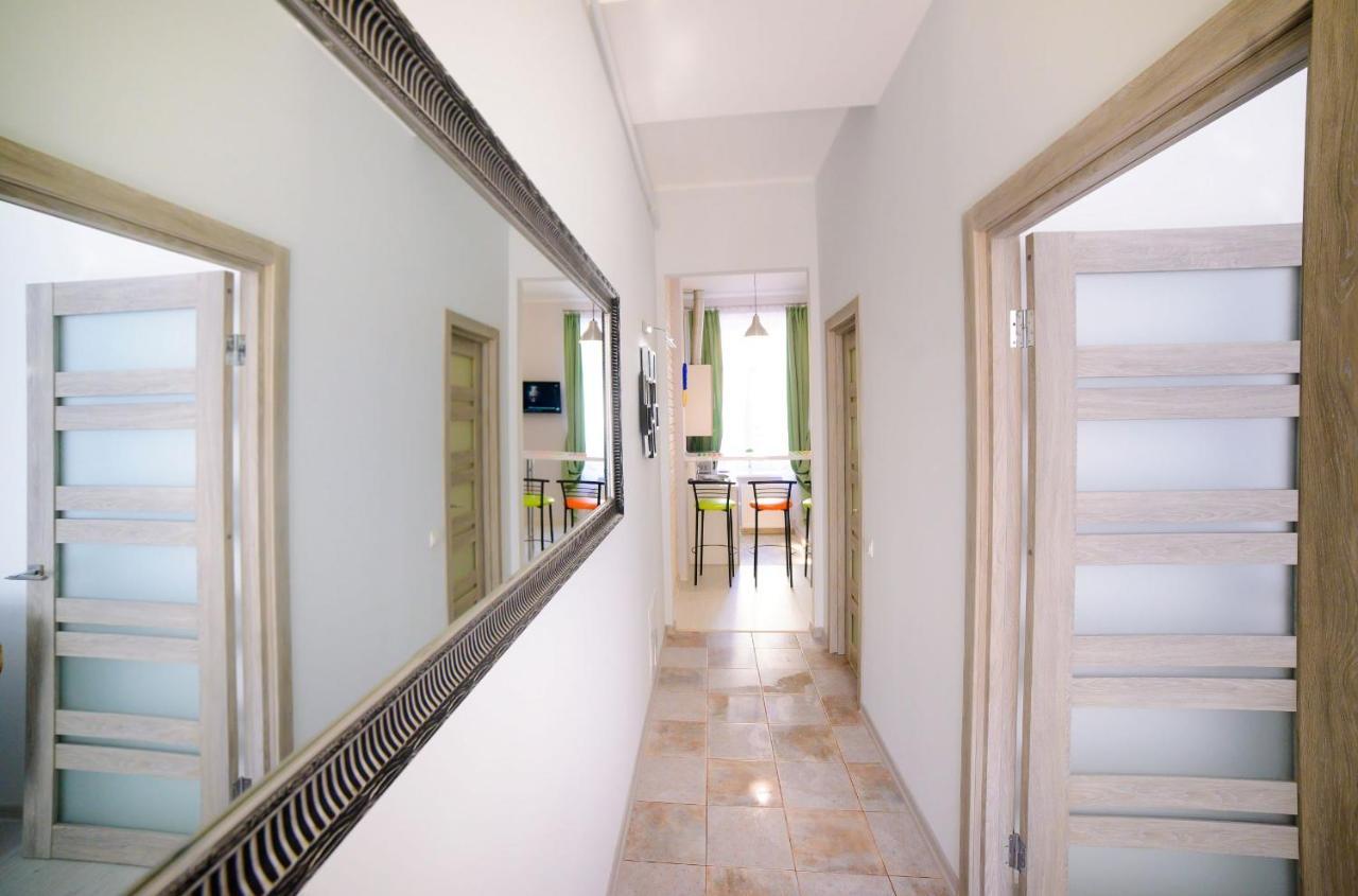 Modern Apartment In Old City Center Lwów Zewnętrze zdjęcie